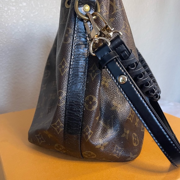 🔥Vintage LOUIS VUITTON Petit Noe Drawstring Shoulder Bag Monogram Leather - Picture 7 of 14